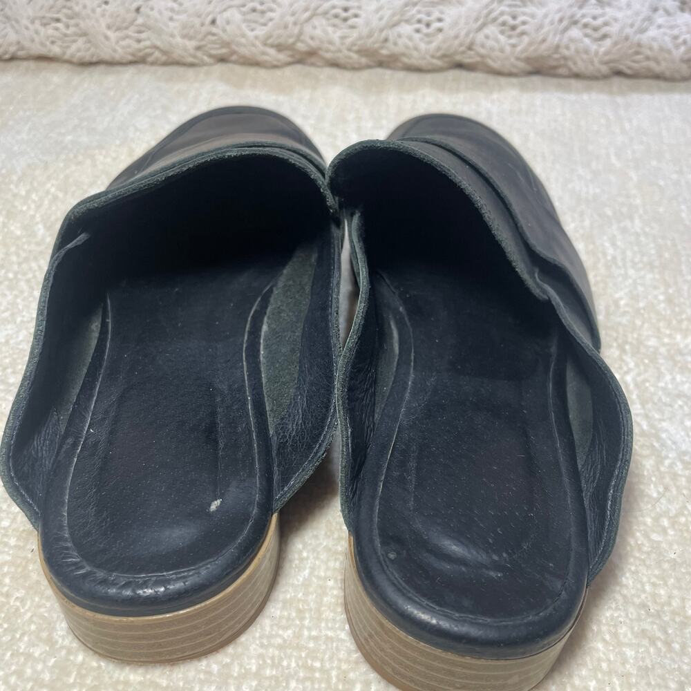 Free People Woman At Ease Black Leather Loafer Mule Shoes Size 38.5/USA 8.5 - Picture 5 of 11